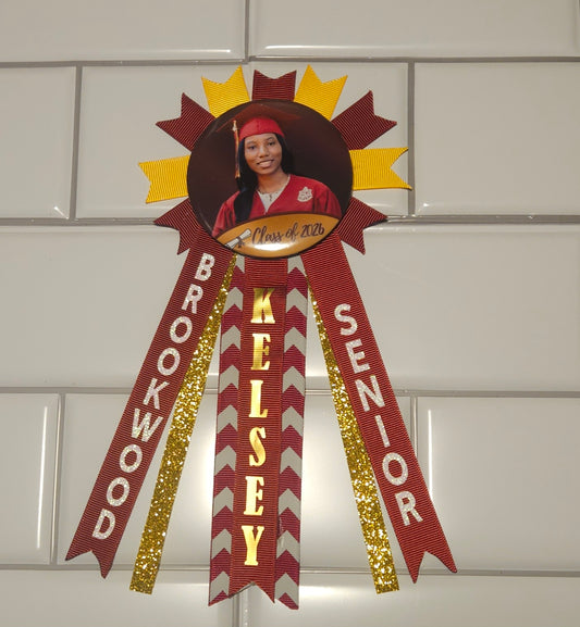 Custom Graduation Buttons with Ribbons